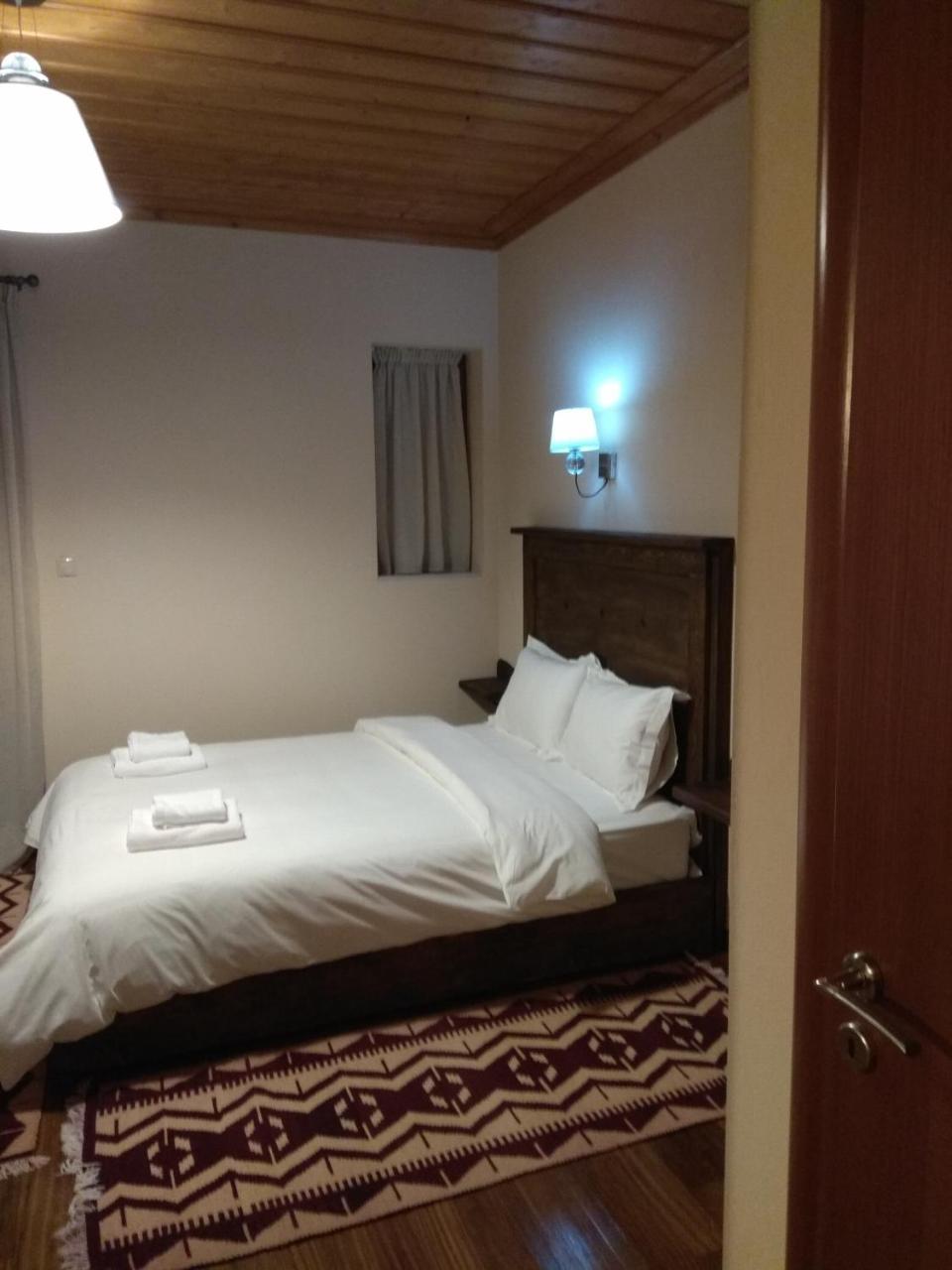 Panorama Vytinas Hotel Bagian luar foto